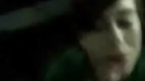 She begs her boyfriend to cum all over her face